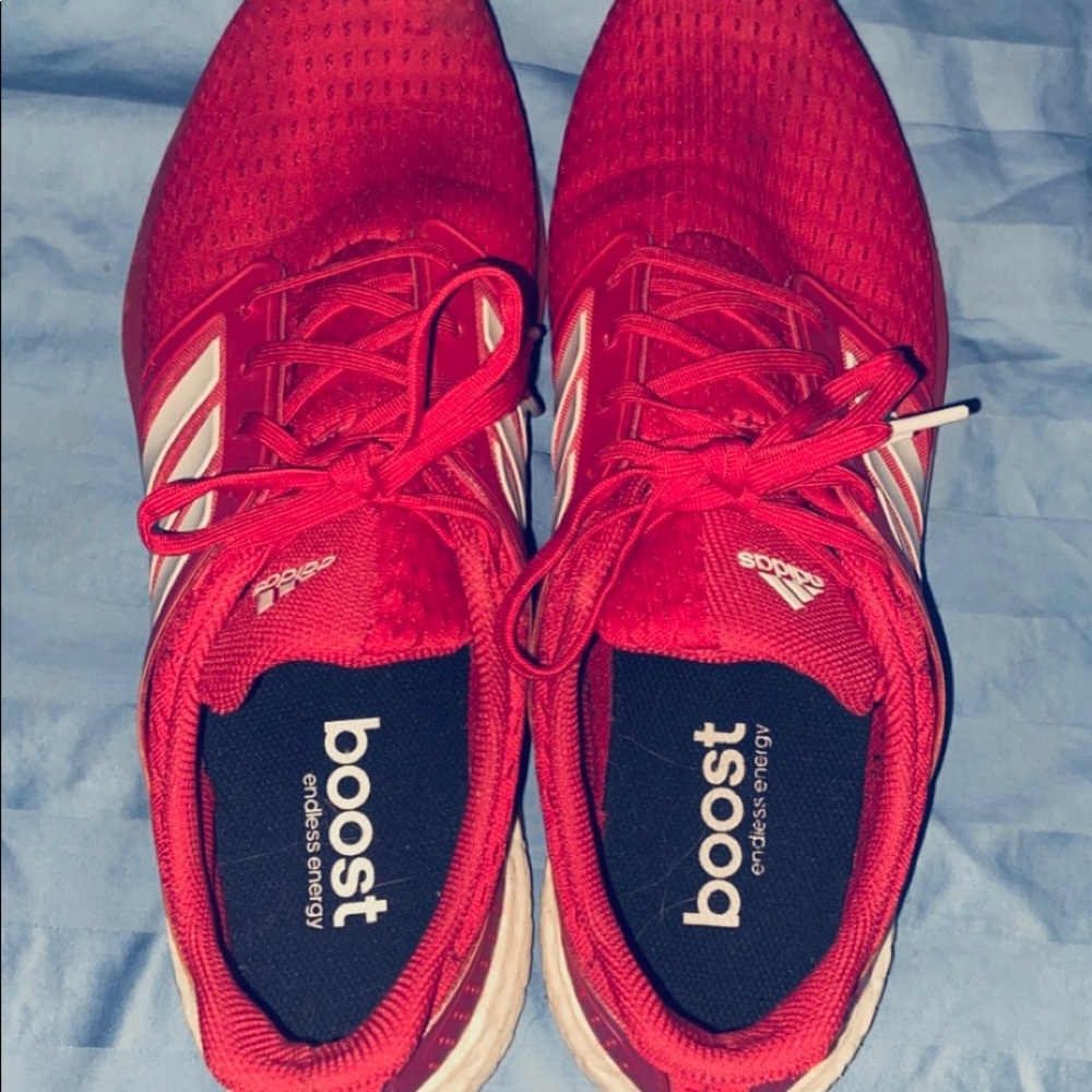 Adidas Boost Red - Picture 3 of 3